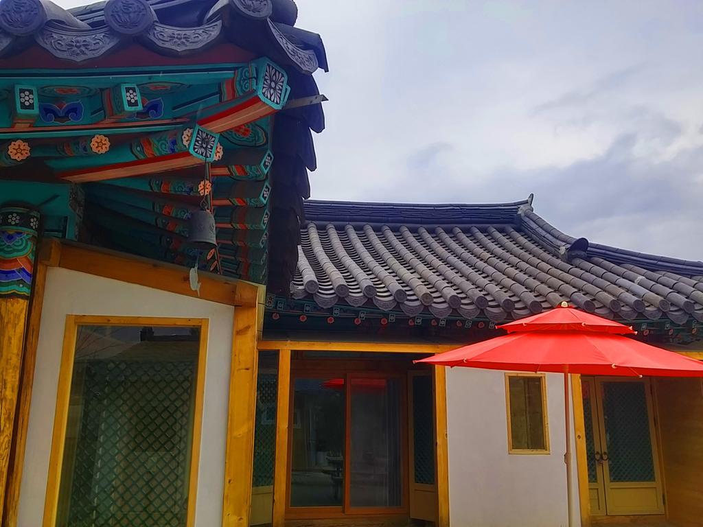 Chowoo Guesthouse Gyeongju Exterior foto