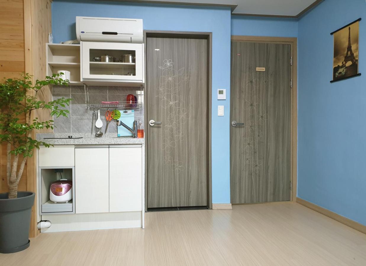 Chowoo Guesthouse Gyeongju Exterior foto